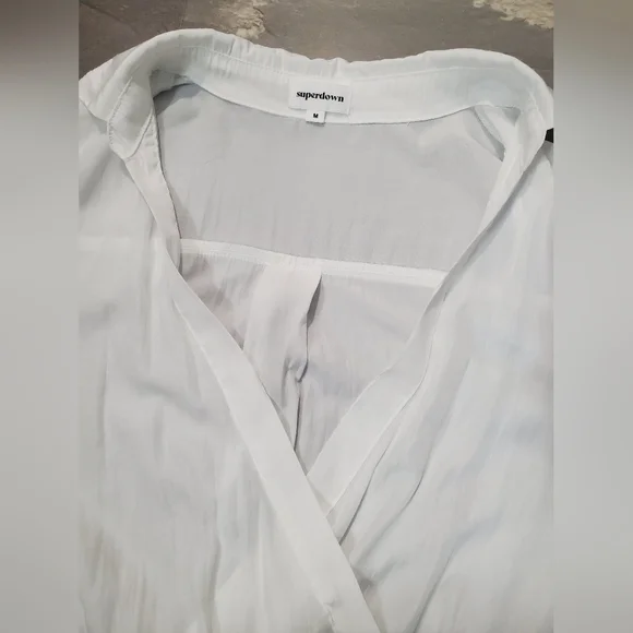 NWOT Superdown Presely Surplice Bodysuit Surplice Long-Sleeve White Bodysuit. M. - Picture 6 of 14